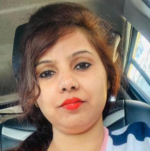 Meet your Posher, Rekha